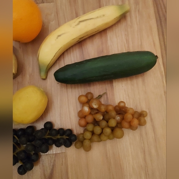 Faux Realistic Prop Food Vegetables Fruit Display Decor Large Rustic Life Like - Picture 3 of 6